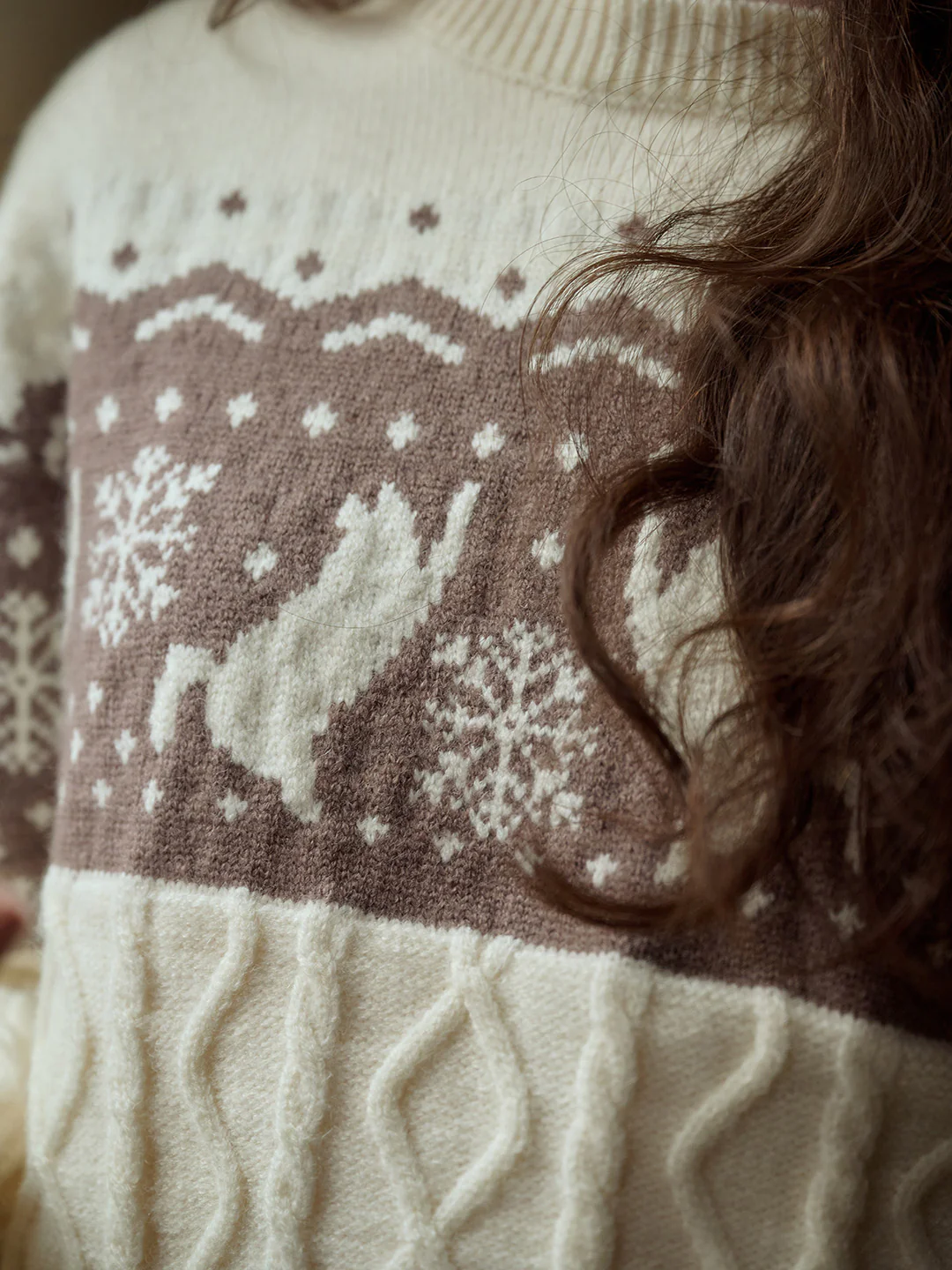 Exclusive Cat & Snowflake Jacquard Round Neck Fair Isle Sweater