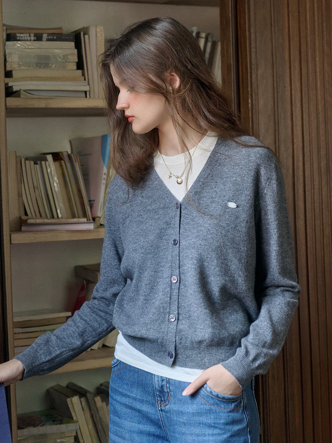 V-neck Simple 100% Wool Cardigan
