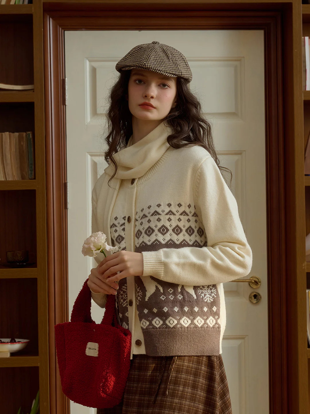 Exclusive Cat & Snowflake Jacquard Round Neck Fair Isle Cardigan (With Scarf)
