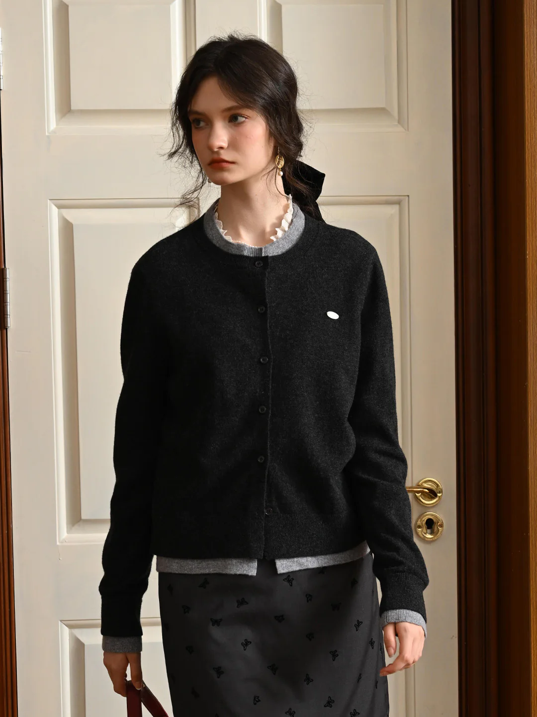 Round Neck Contrast Color Faux Two-Piece 100% Wool Cardigan - Black Gray